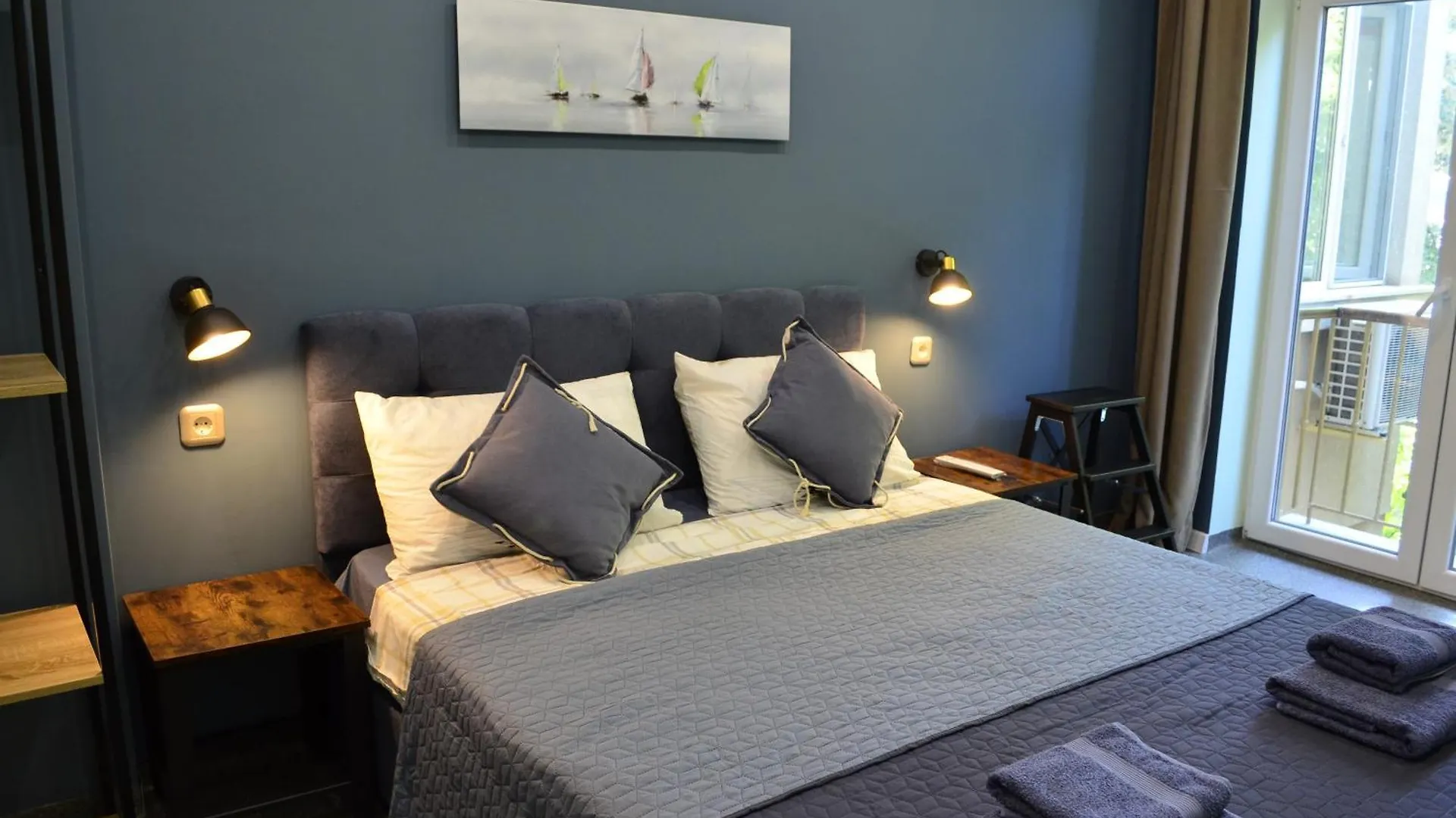 Sea Vibes 1 Bedroom Apartment - Free Public Parking, Wifi, Cable & Smart Tv, 0,9 Km To Beach 바르나 0*,  불가리아